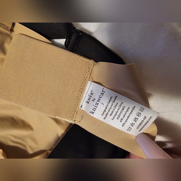 Knix - Picture 3 of 4